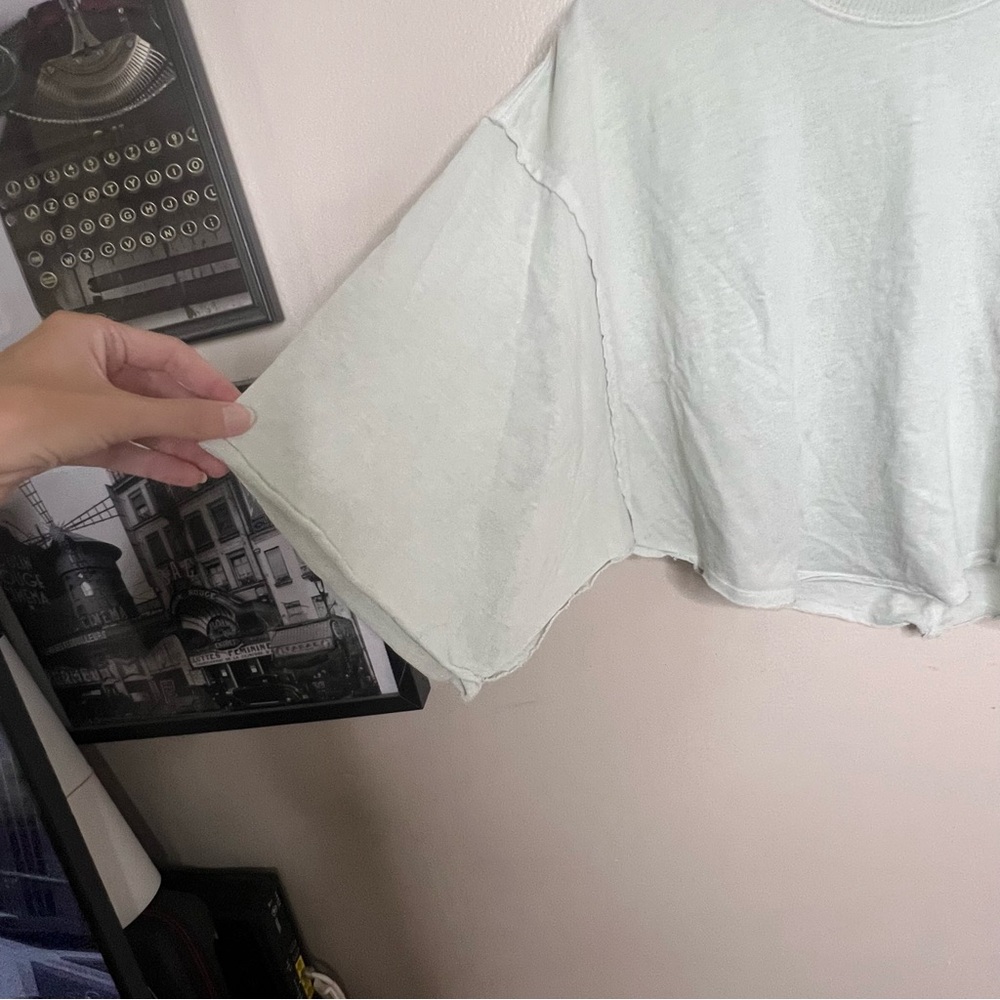 We The Free Light Pale Green Oversized Crop Top XS Distressed Crew Neck Boxy - Picture 4 of 8